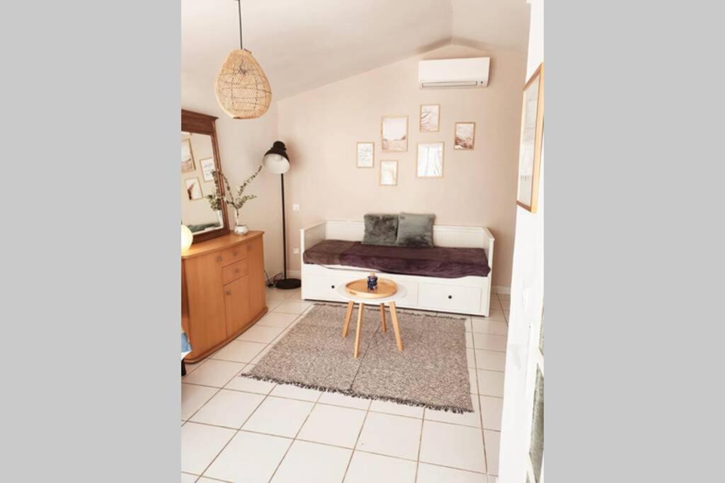 Le Studio Charme Et Tranquillite Le Plan-de-la-Tour Exterior photo